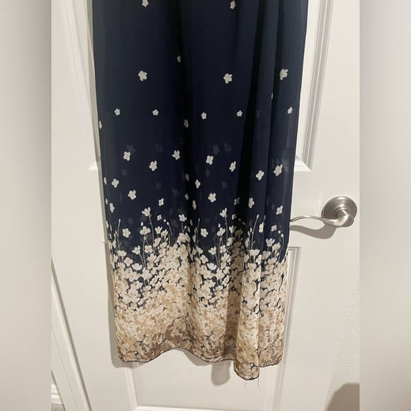 Floral maxi dress - Picture 3 of 6